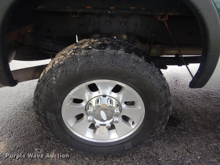 image for item IT9241 2008 Ford F250 Super Duty XLT  SuperCab pickup truck