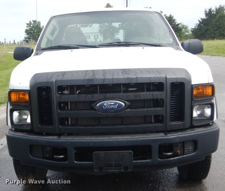 image for item IT9242 2008 Ford F250 Super Duty XL  SuperCab pickup truck