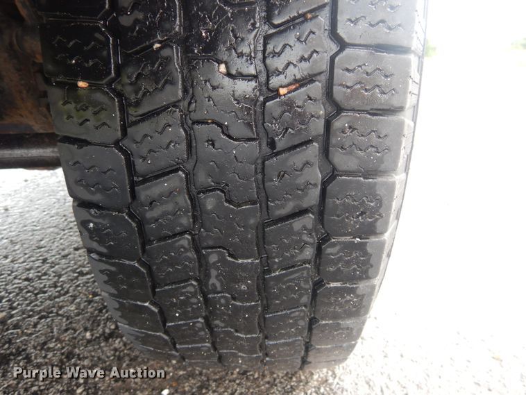 image for item IT9242 2008 Ford F250 Super Duty XL  SuperCab pickup truck