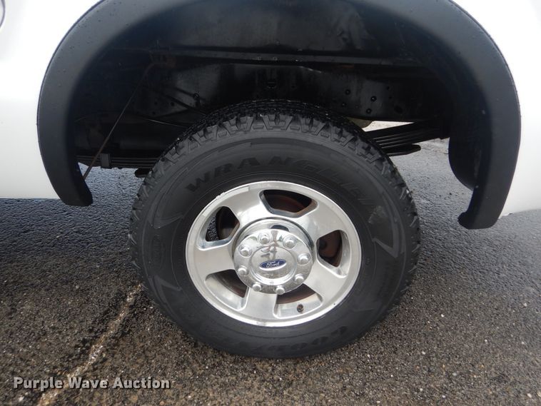 image for item IT9242 2008 Ford F250 Super Duty XL  SuperCab pickup truck