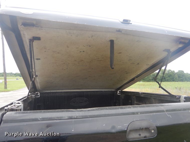 image for item IT9245 2007 Ford F350 Super Duty Lariat  Crew Cab pickup truck