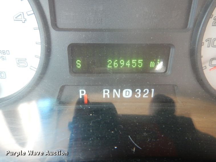 image for item IT9246 2006 Ford F350 Super Duty Lariat  Crew Cab pickup truck