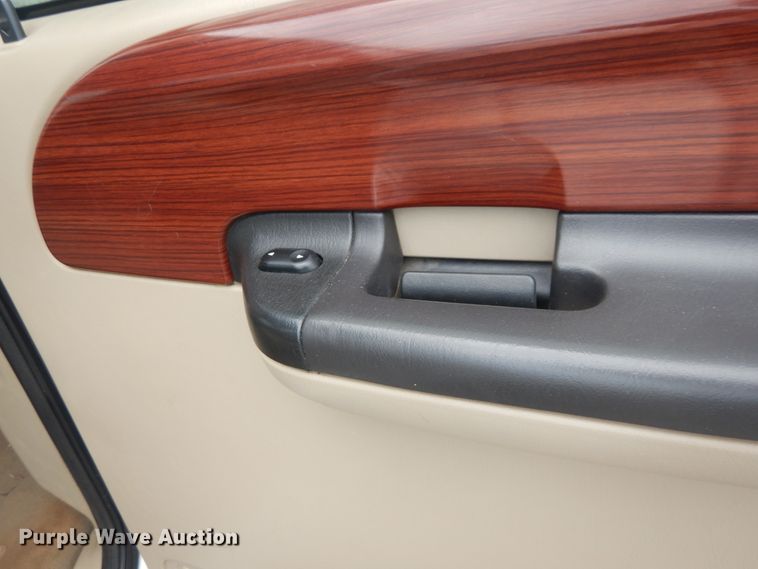 image for item IT9246 2006 Ford F350 Super Duty Lariat  Crew Cab pickup truck