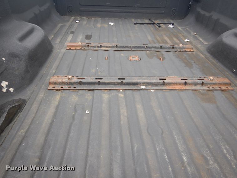 image for item IT9246 2006 Ford F350 Super Duty Lariat  Crew Cab pickup truck