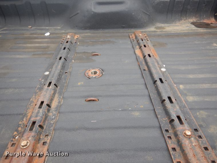 image for item IT9246 2006 Ford F350 Super Duty Lariat  Crew Cab pickup truck