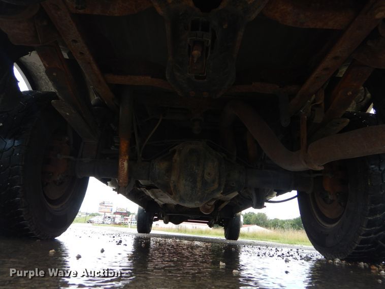 image for item IT9246 2006 Ford F350 Super Duty Lariat  Crew Cab pickup truck