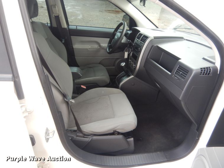 image for item IT9537 2007 Jeep Compass  SUV