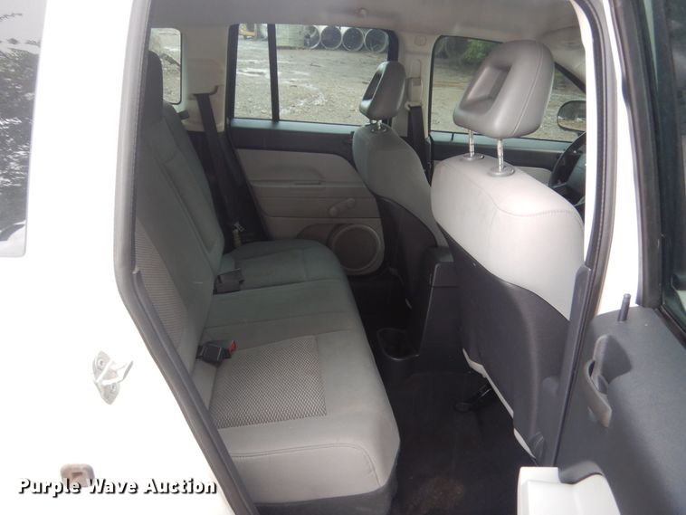 image for item IT9537 2007 Jeep Compass  SUV