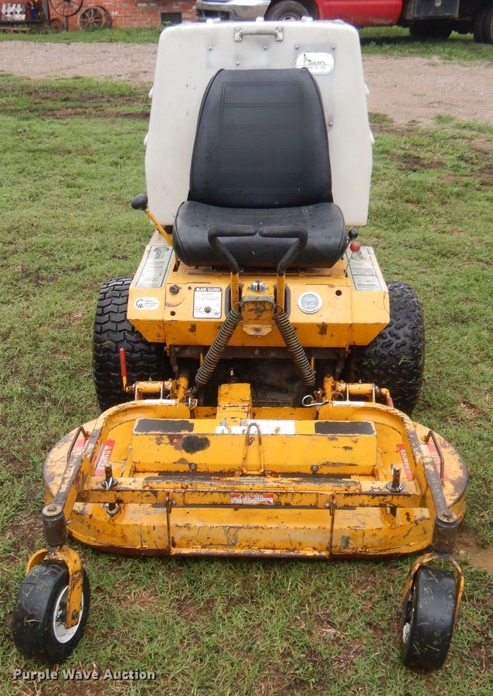 image for item IT9548 Walker GHS  ZTR lawn mower