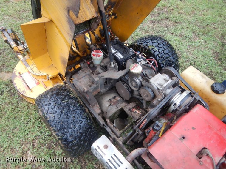 image for item IT9548 Walker GHS  ZTR lawn mower