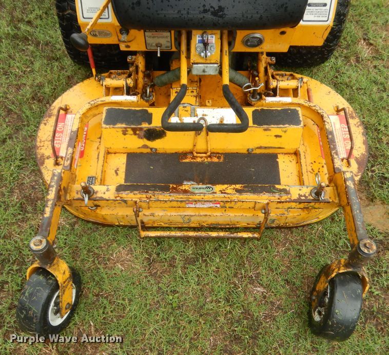 image for item IT9548 Walker GHS  ZTR lawn mower