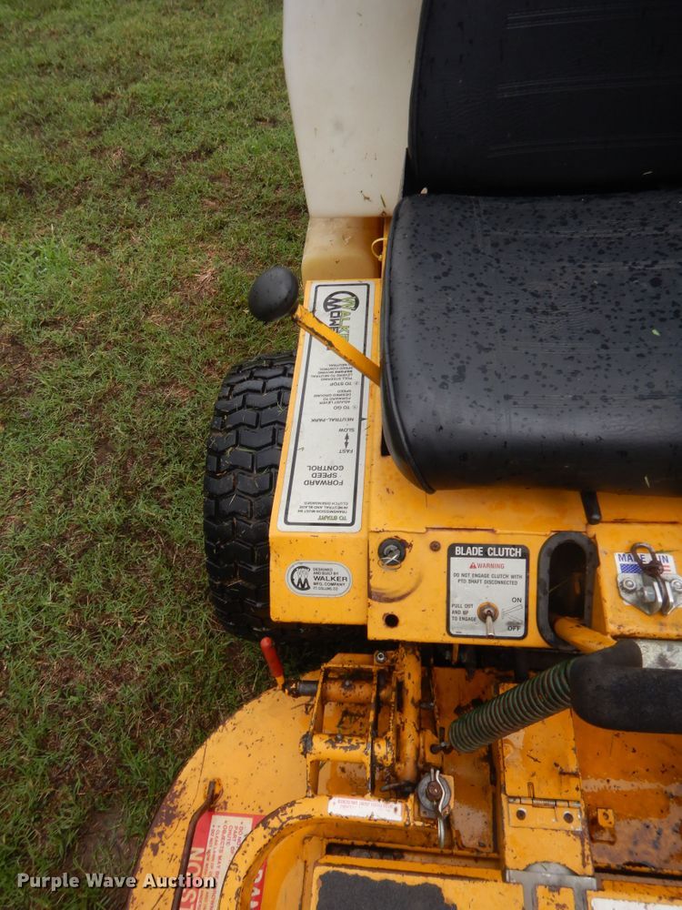 image for item IT9548 Walker GHS  ZTR lawn mower