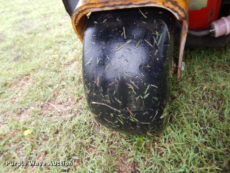 image for item IT9548 Walker GHS  ZTR lawn mower