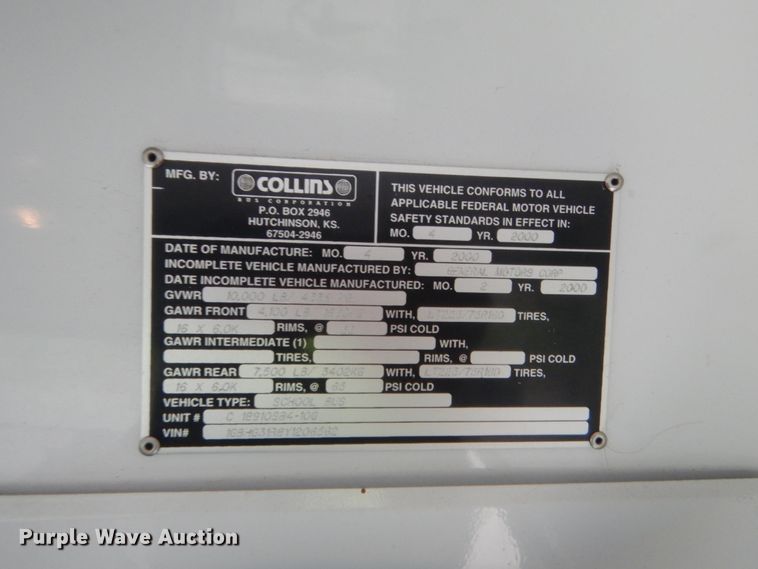 image for item IT9551 2000 Chevrolet Express 3500  school bus