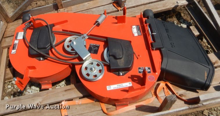 image for item IT9575 Kubota RCK42P-122Z  42"W mower deck