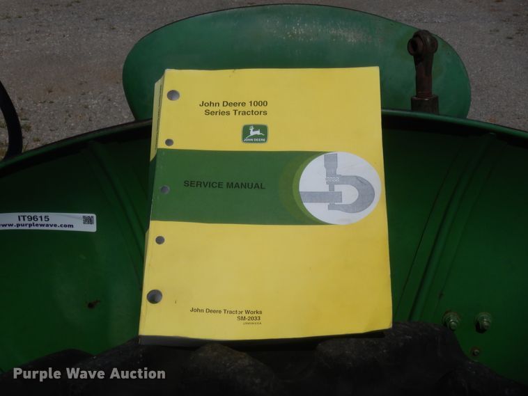 image for item IT9615 1964 John Deere 1010  tractor