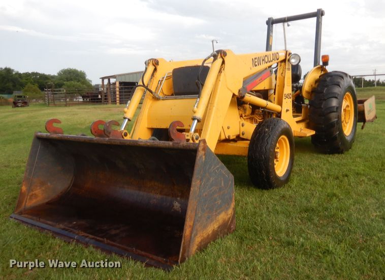 image for item IT9673 New Holland 545D  landscape tractor