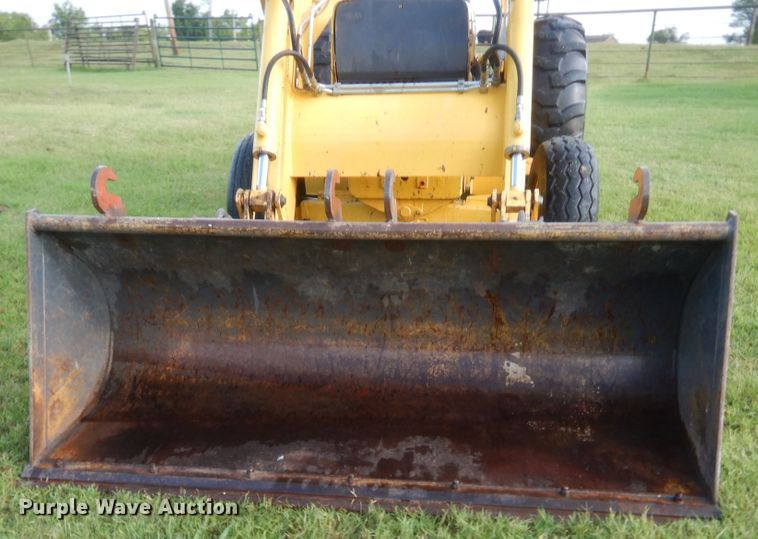 image for item IT9673 New Holland 545D  landscape tractor