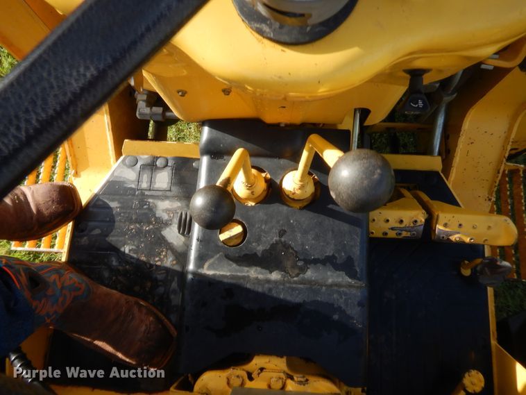 image for item IT9673 New Holland 545D  landscape tractor