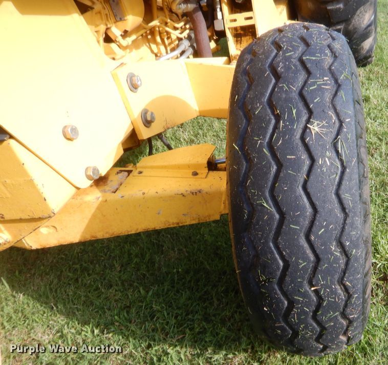 image for item IT9673 New Holland 545D  landscape tractor