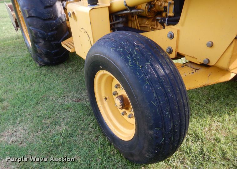 image for item IT9673 New Holland 545D  landscape tractor