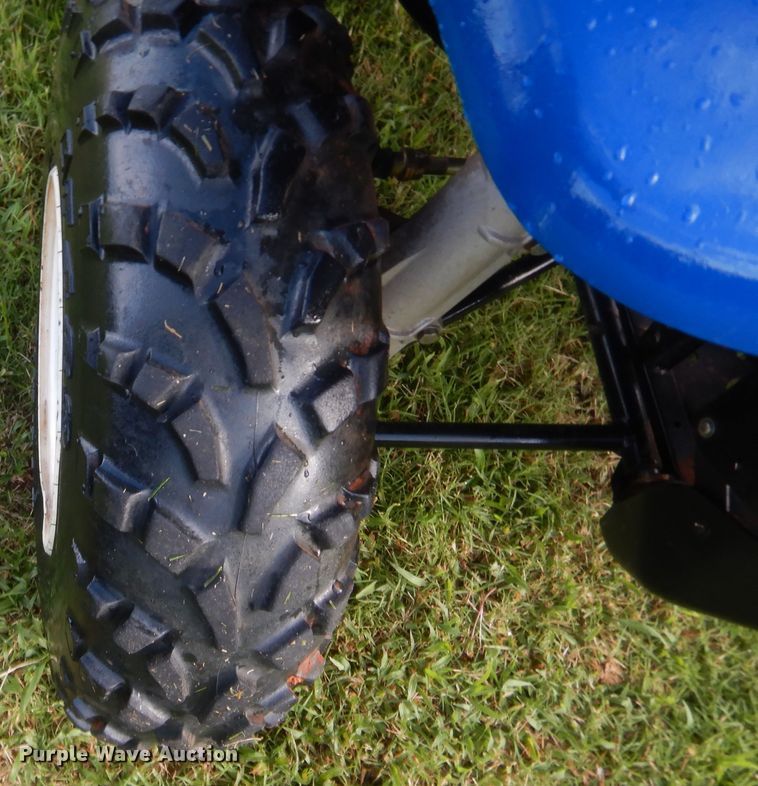 image for item IT9674 2002 Polaris Trail Boss 325  atv