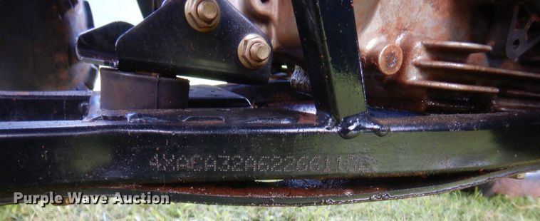 image for item IT9674 2002 Polaris Trail Boss 325  atv