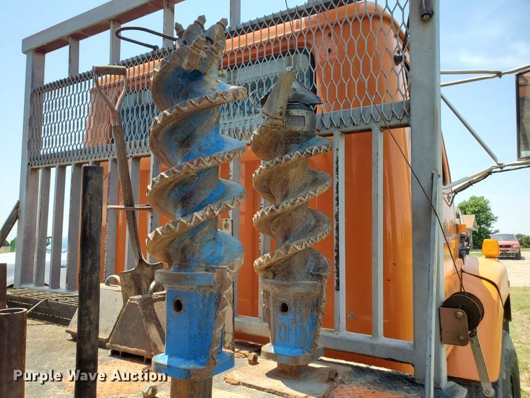 image for item IT9795 Texoma 330 15DD  pressure digger bed