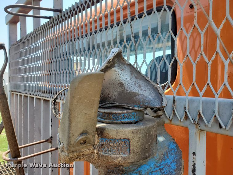 image for item IT9795 Texoma 330 15DD  pressure digger bed