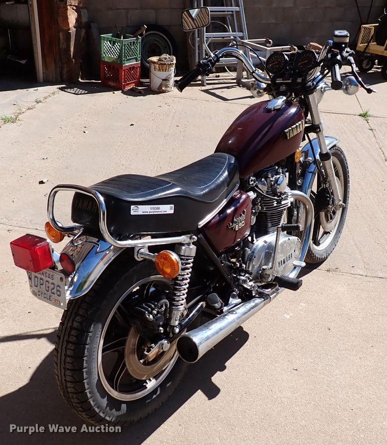 image for item IV9388 1978 Yamaha Special 650  motorcycle