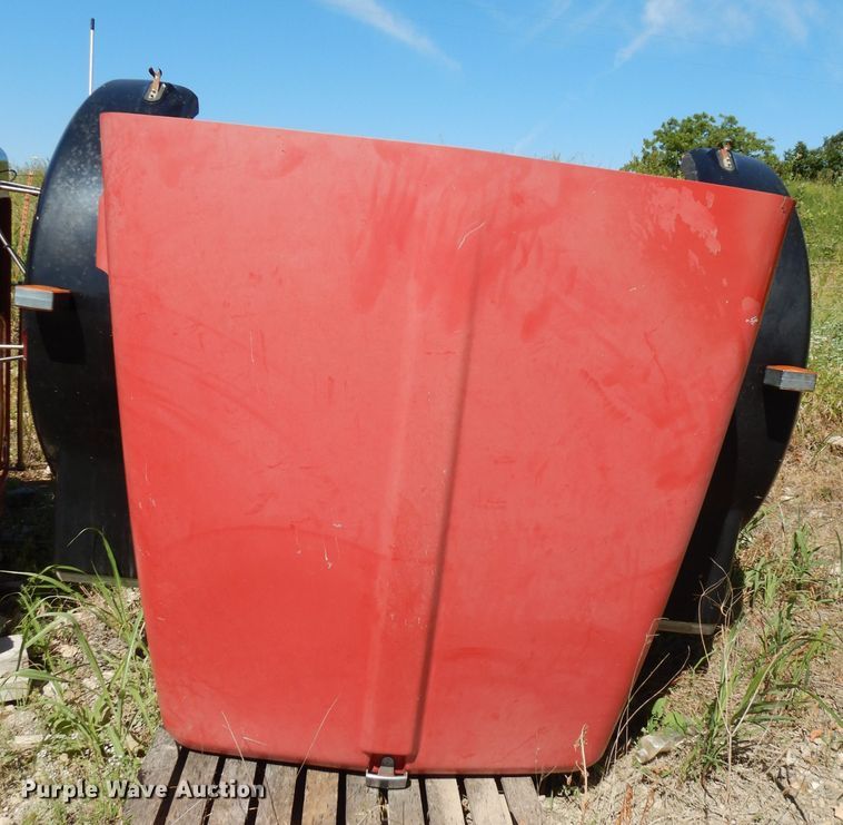 image for item IW9800 1995 Kenworth T800  truck cab and chassis