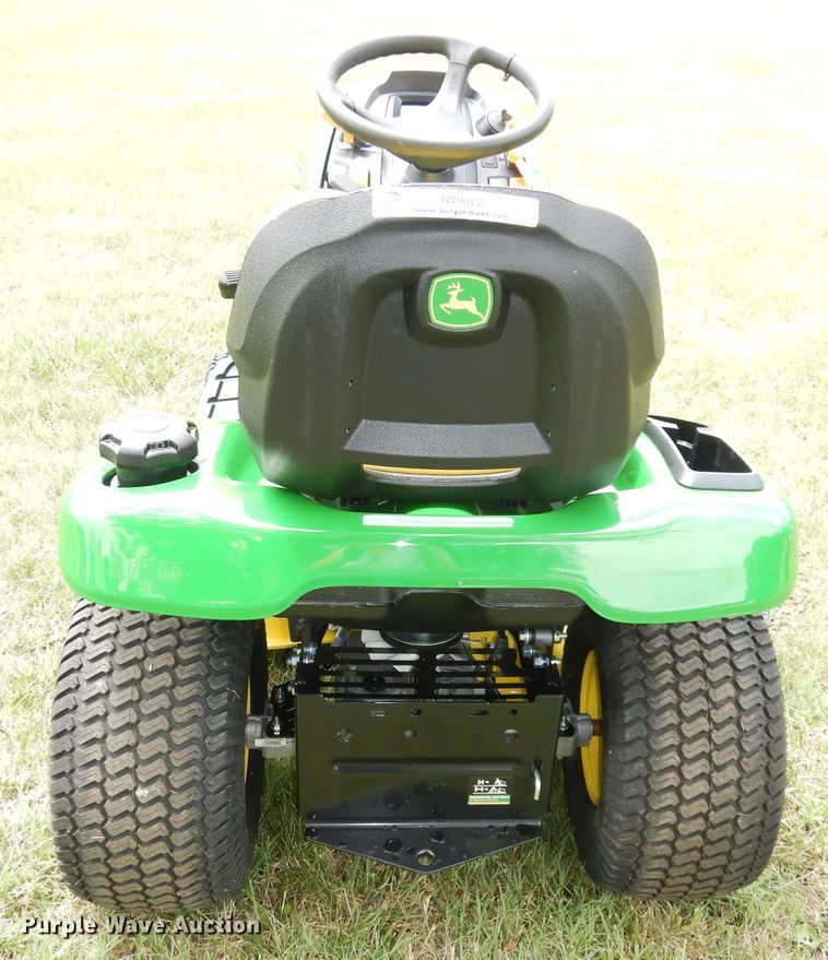 image for item IW9822 2021 John Deere X350  lawn mower