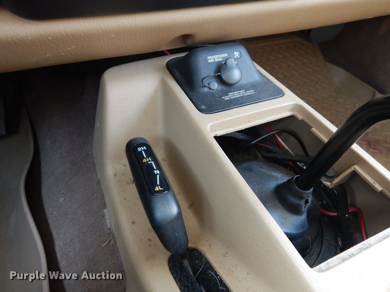 image for item IY9639 2001 Jeep Wrangler  SUV