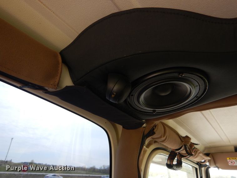 image for item IY9639 2001 Jeep Wrangler  SUV