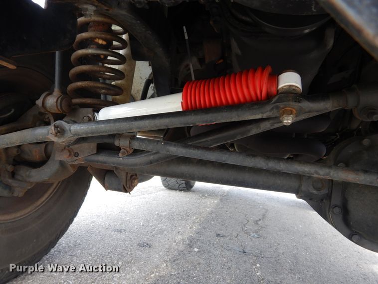 image for item IY9639 2001 Jeep Wrangler  SUV