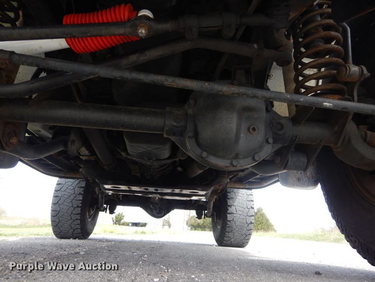 image for item IY9639 2001 Jeep Wrangler  SUV