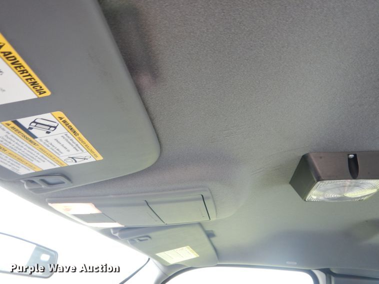 image for item IY9640 2013 Ford F250 Super Duty  SuperCab utility bed pickup truck