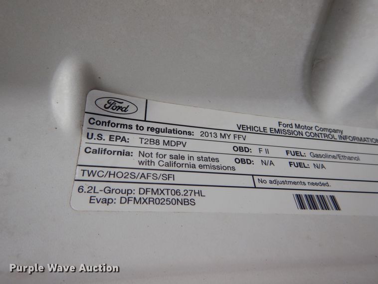 image for item IY9640 2013 Ford F250 Super Duty  SuperCab utility bed pickup truck