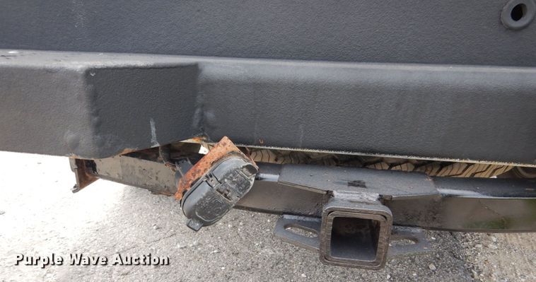 image for item IY9640 2013 Ford F250 Super Duty  SuperCab utility bed pickup truck