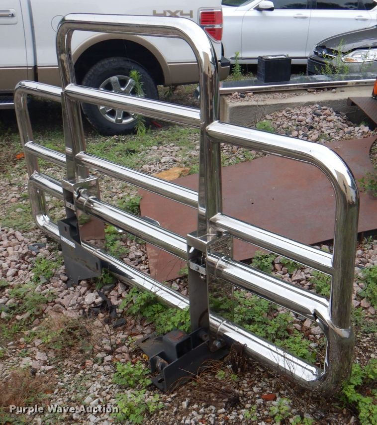 image for item JF9101 Big Front Grill  grill guard