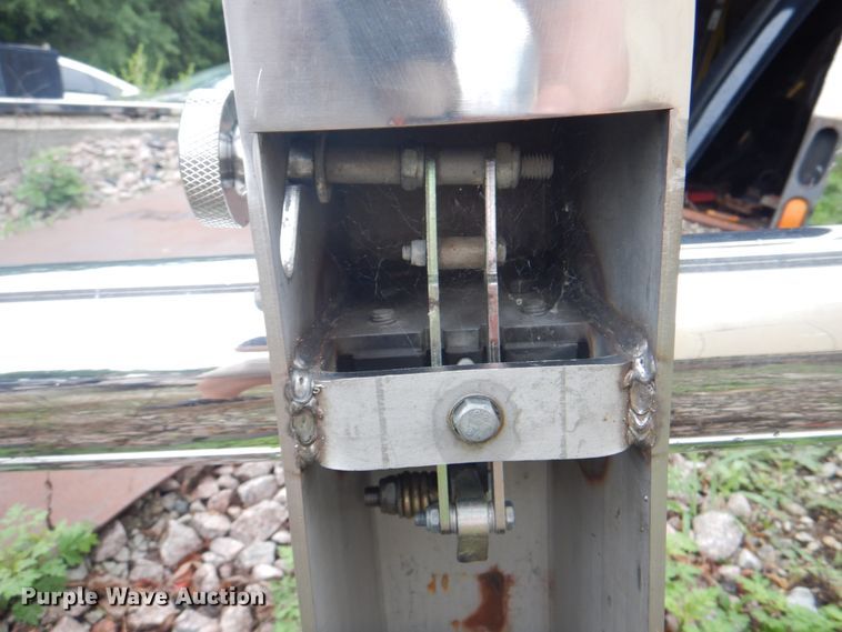 image for item JF9101 Big Front Grill  grill guard