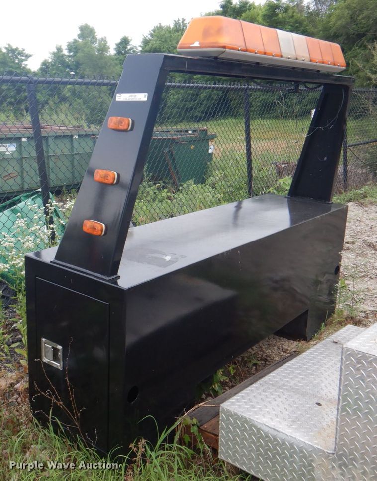 image for item JF9103 Truck storage box