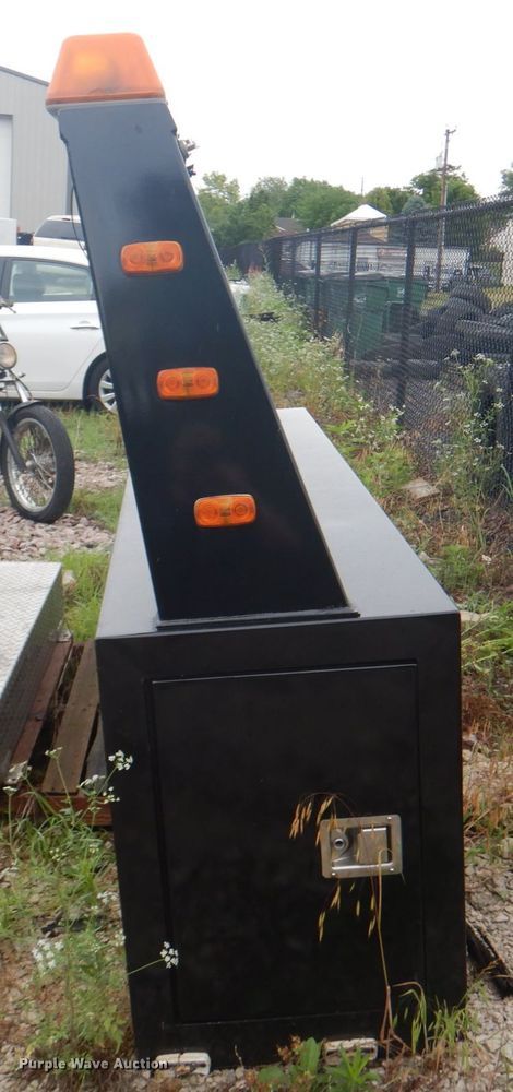 image for item JF9103 Truck storage box