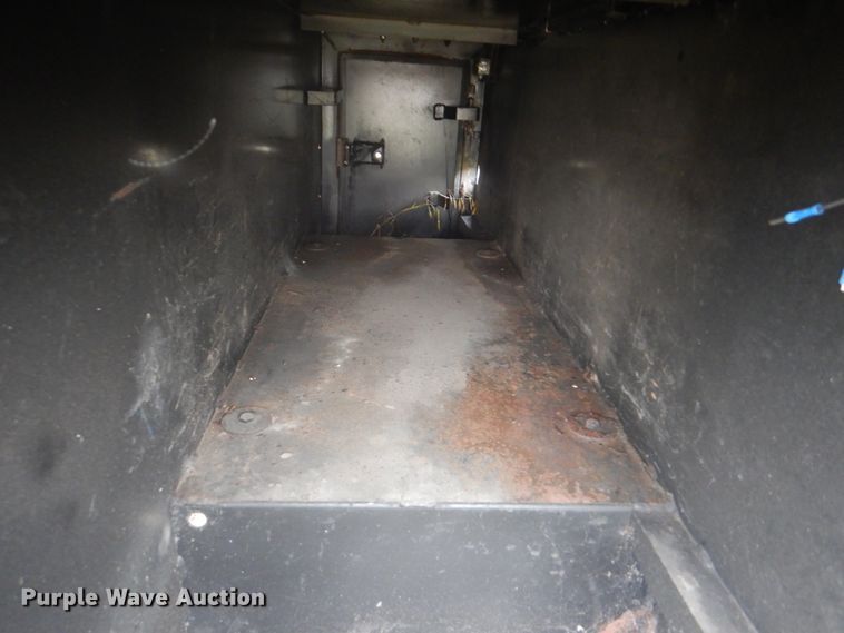 image for item JF9103 Truck storage box