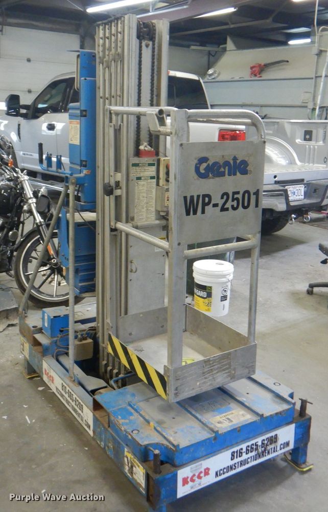 image for item JF9105 Genie IWP-25S  vertical lift