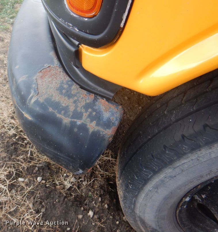 image for item JF9106 1999 GMC 3500  school bus