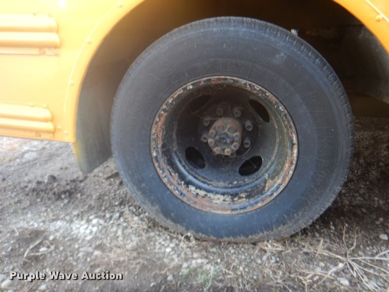 image for item JF9106 1999 GMC 3500  school bus