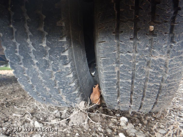 image for item JF9106 1999 GMC 3500  school bus