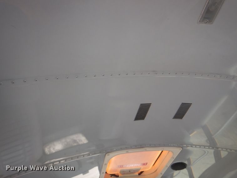 image for item JF9106 1999 GMC 3500  school bus