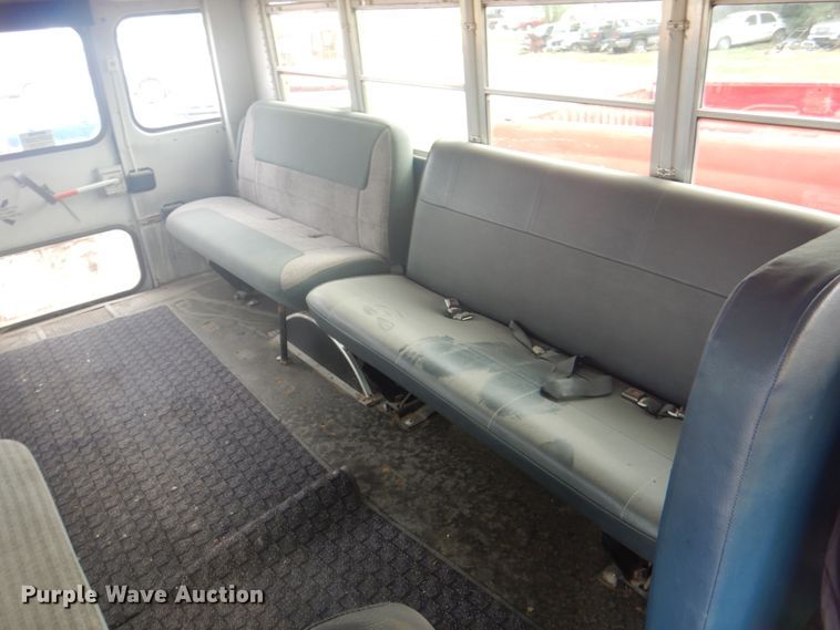 image for item JF9106 1999 GMC 3500  school bus